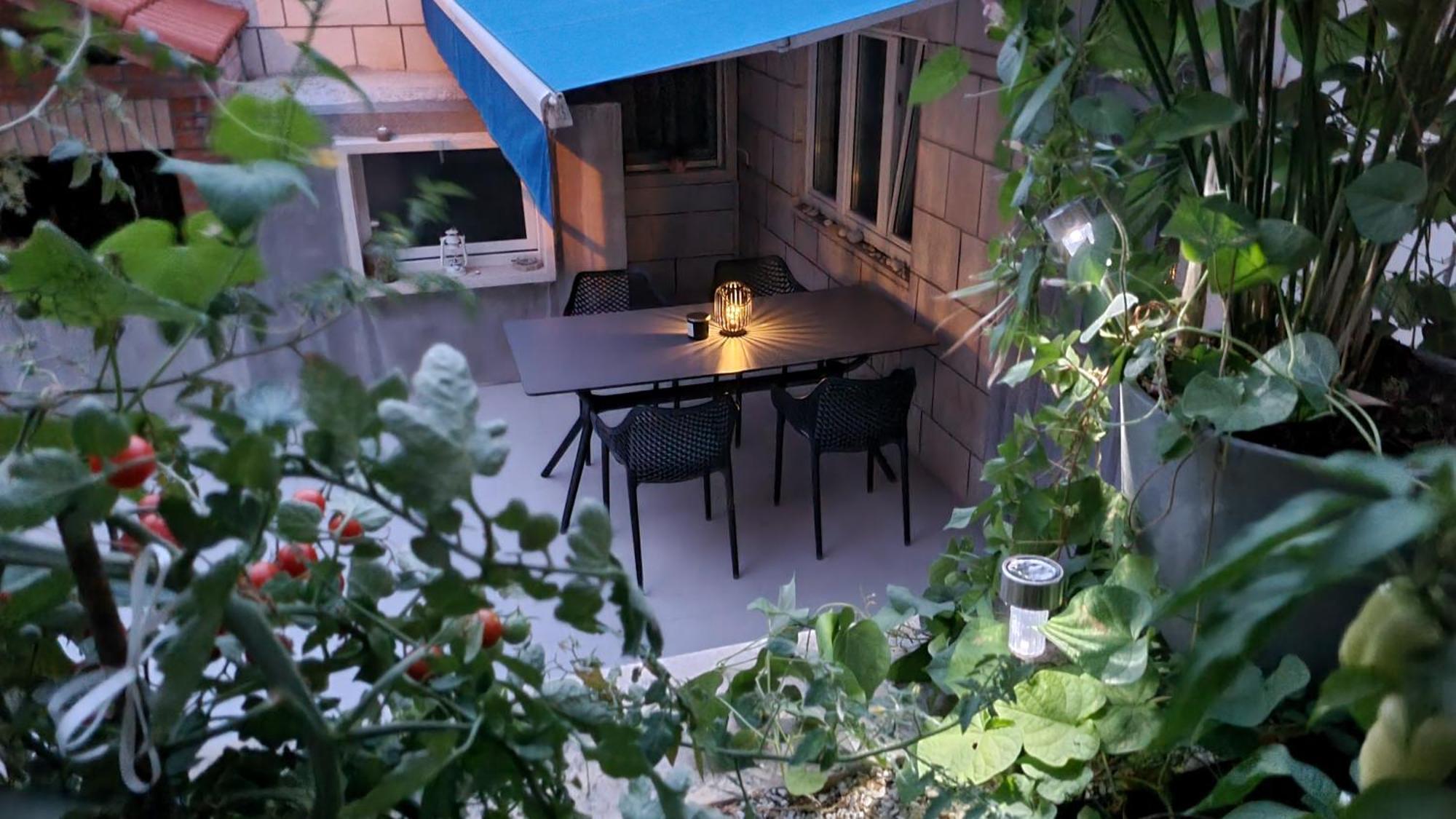 Apartment Pino Pucisca Esterno foto